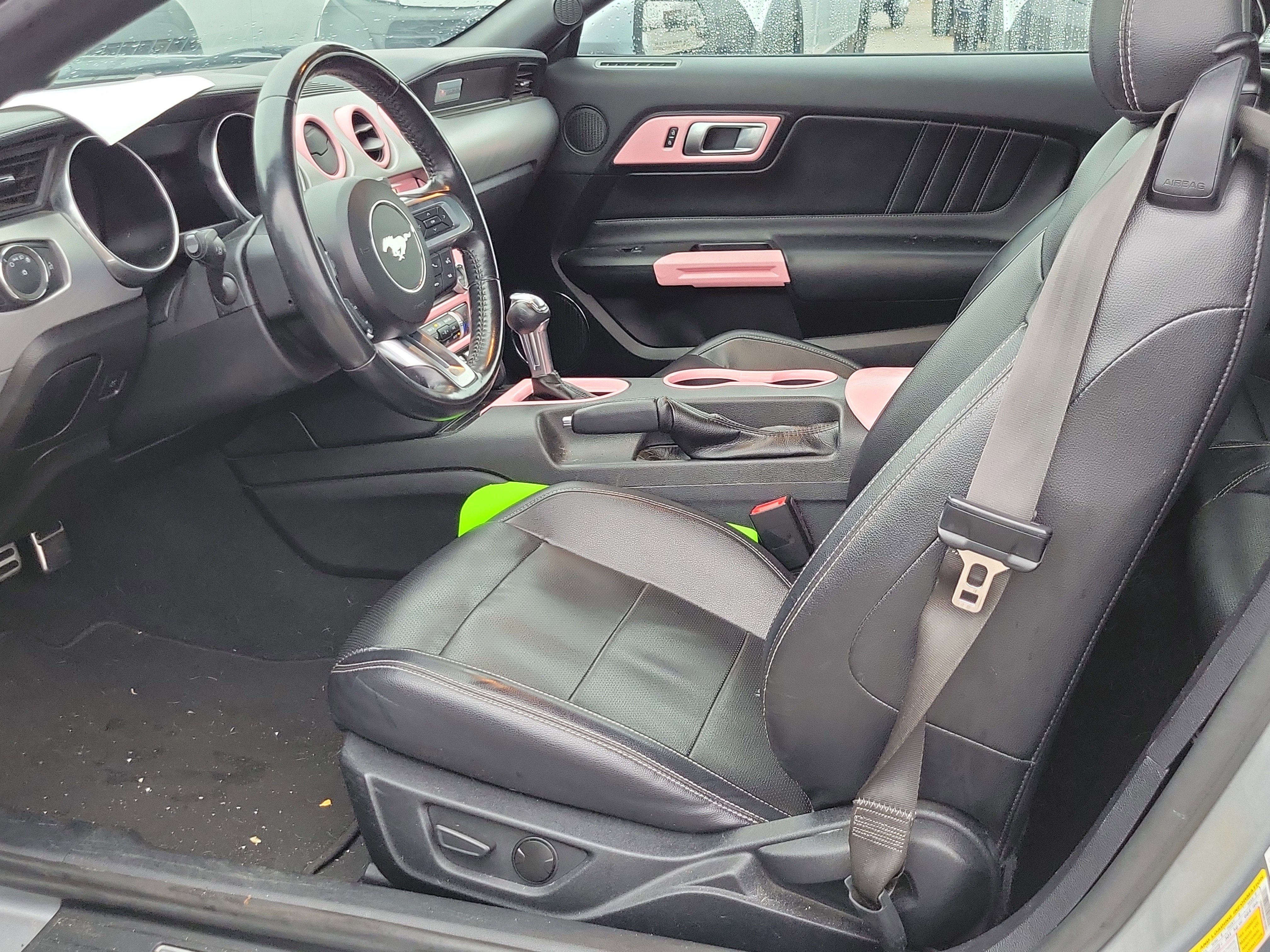 Used 2022 Ford Mustang Premium image 8