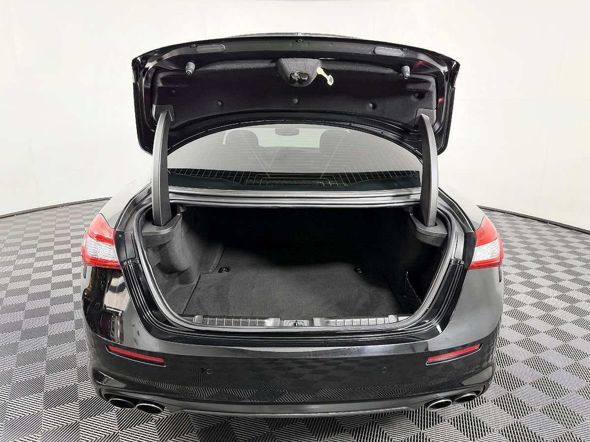 Used 2018 Maserati Ghibli RWD image 12