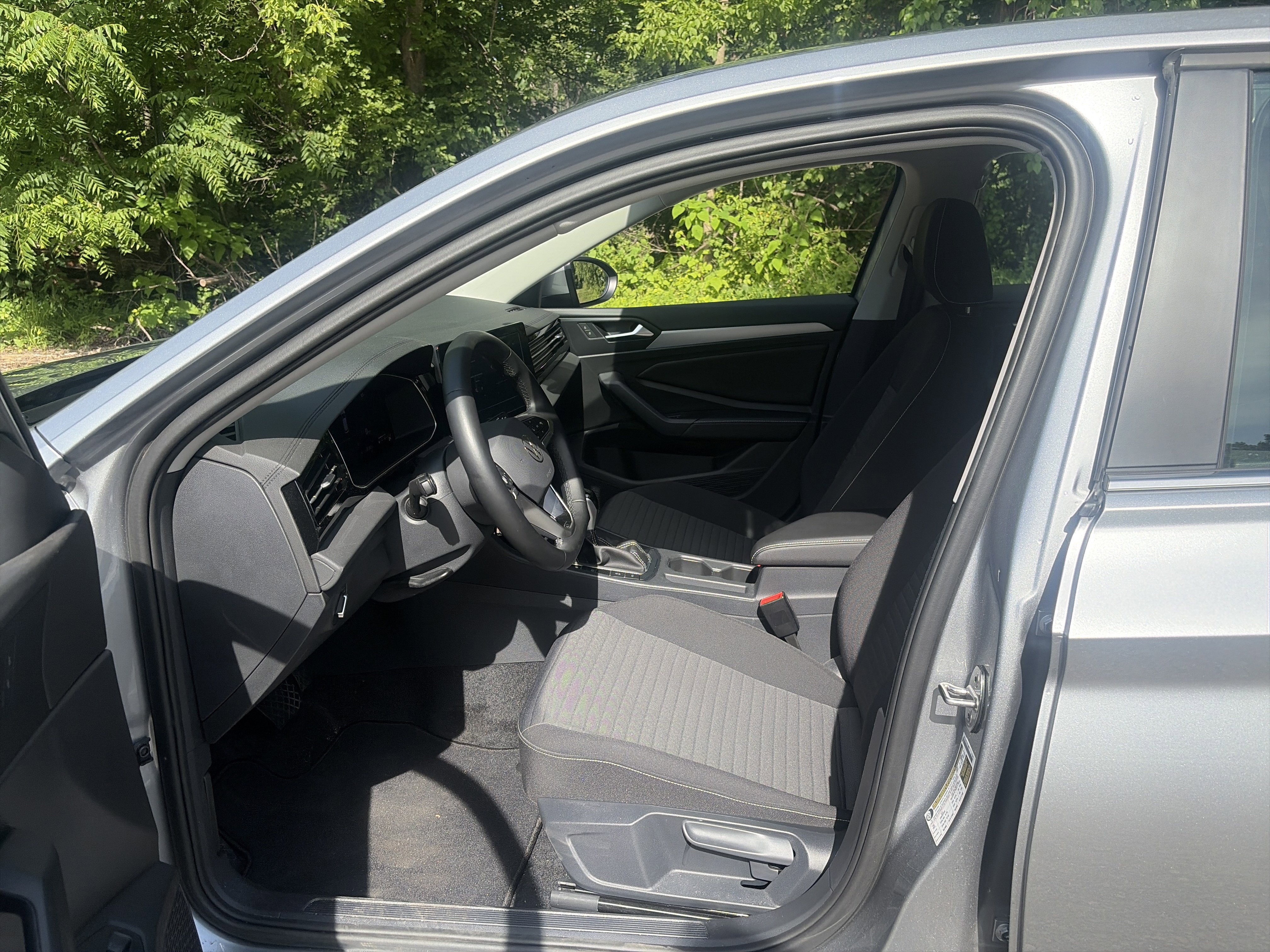 Used 2025 Volkswagen Jetta S FWD image 15