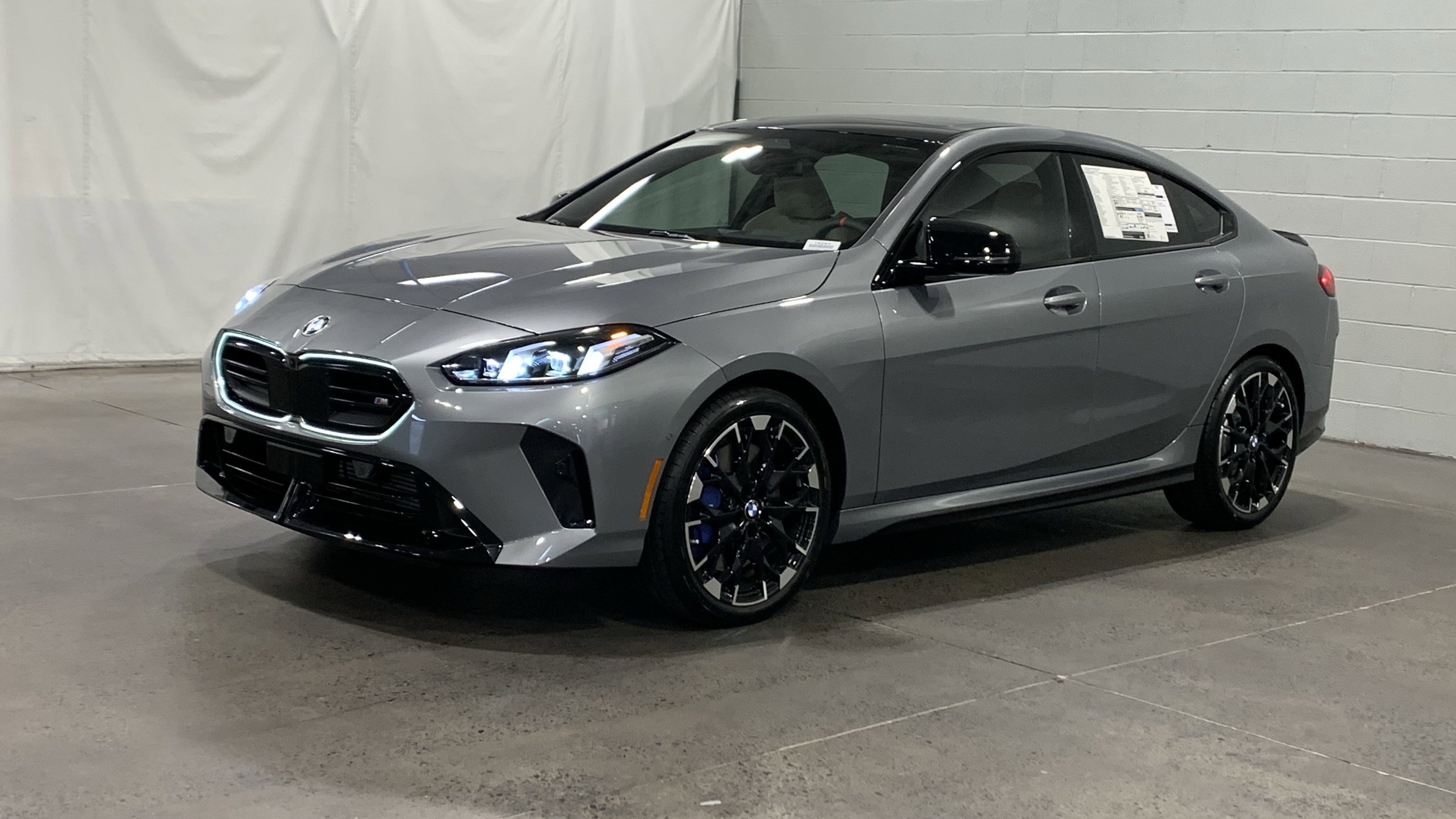 Used 2026 BMW M235i xDrive w/ Technology Package image 3