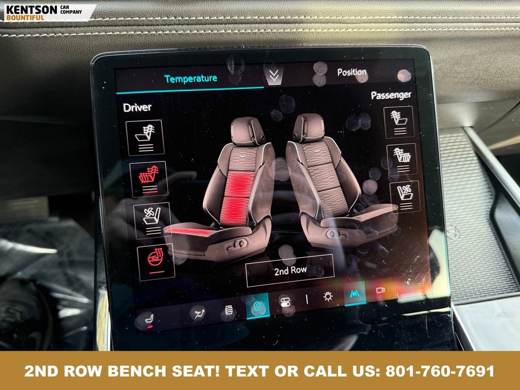 Used 2025 Cadillac Escalade ESV Sport w/ LPO, ONYX Package AWD/4WD image 31