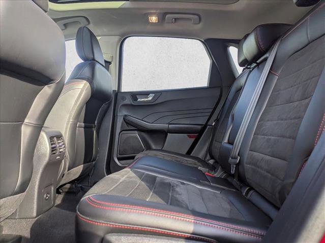 Certified 2022 Ford Escape SEL w/ SEL Stealth AWD Package image 25