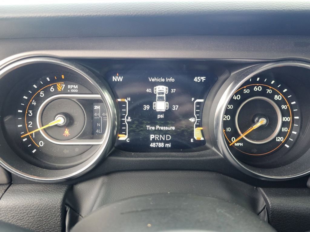 Used 2023 Jeep Gladiator Sport AWD/4WD image 32