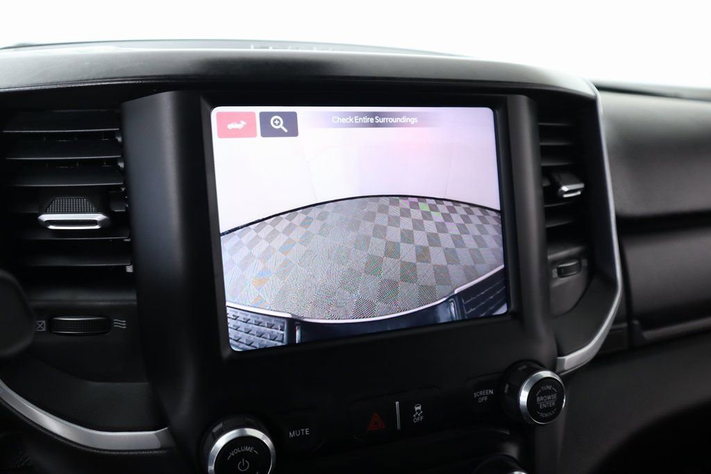 Used 2024 RAM 2500 Big Horn w/ Off Road Package AWD/4WD image 6