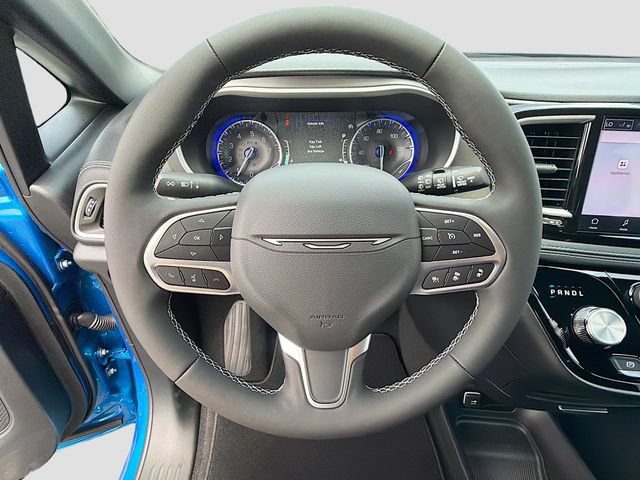 New 2027 Chrysler Pacifica Select FWD image 11