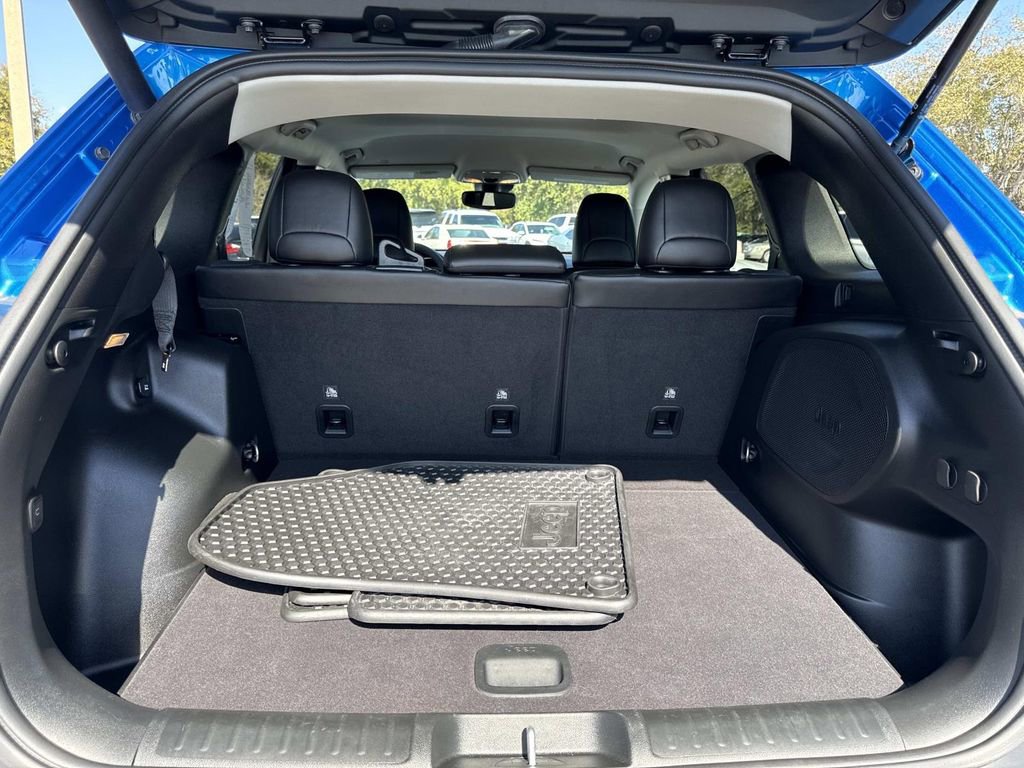 Used 2022 Jeep Cherokee Trailhawk w/ Sound & Nav Group image 11