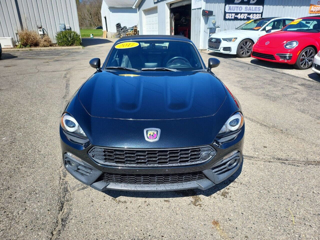 Used 2017 FIAT 124 Spider Abarth image 3