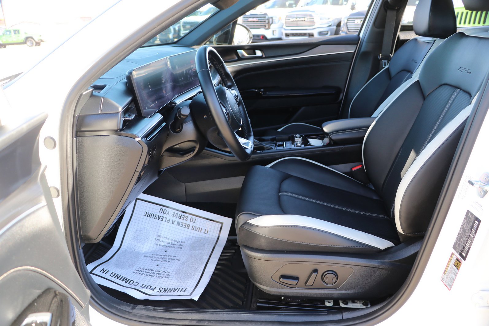 Used 2025 Kia K5 GT-Line FWD image 13