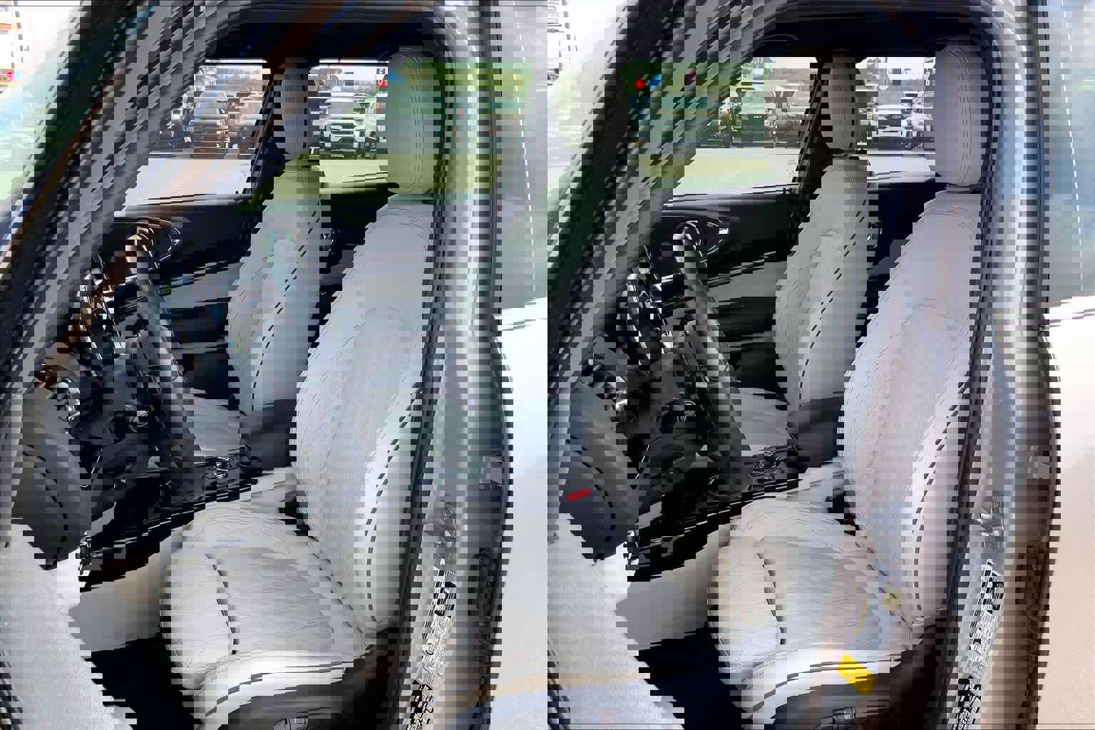 Used 2022 MINI Cooper Clubman S image 8