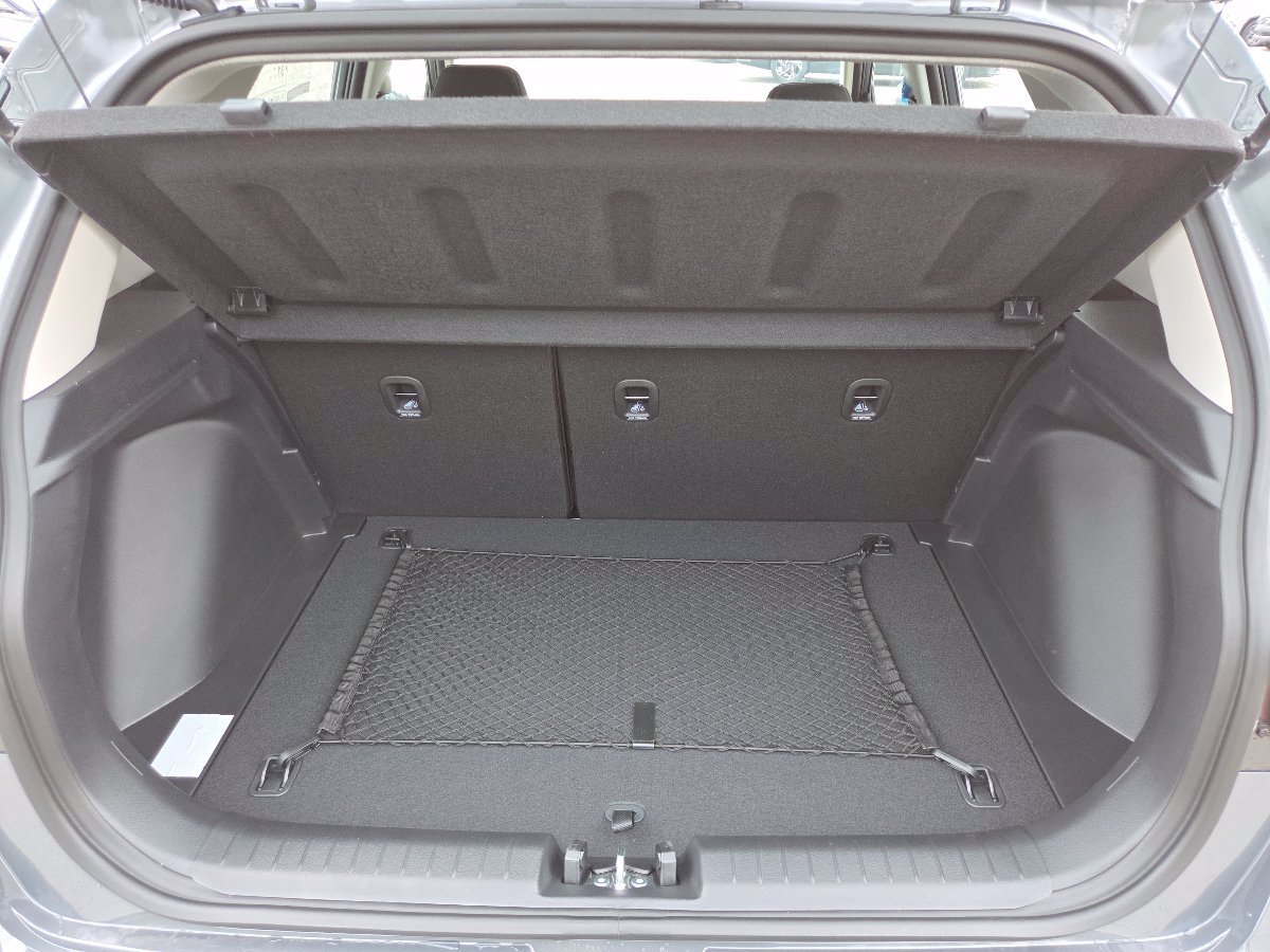 New 2026 Hyundai Venue SEL FWD image 23