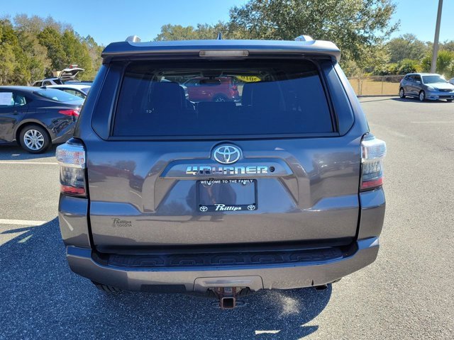 Used 2016 Toyota 4Runner SR5 Premium image 11
