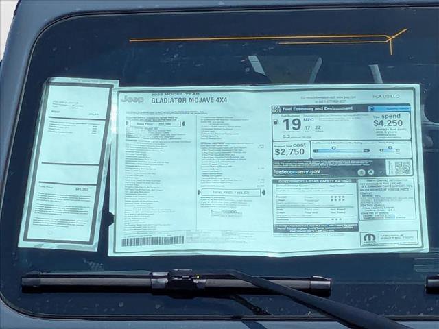 New 2025 Jeep Gladiator Mojave w/ Convenience Group image 17