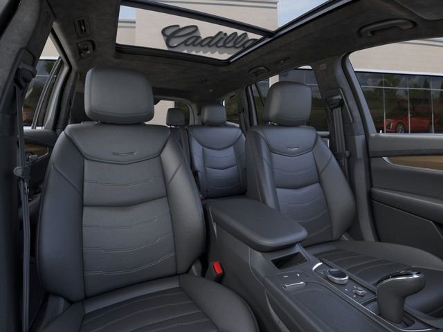 New 2025 Cadillac XT6 Premium Luxury w/ Platinum Package image 16