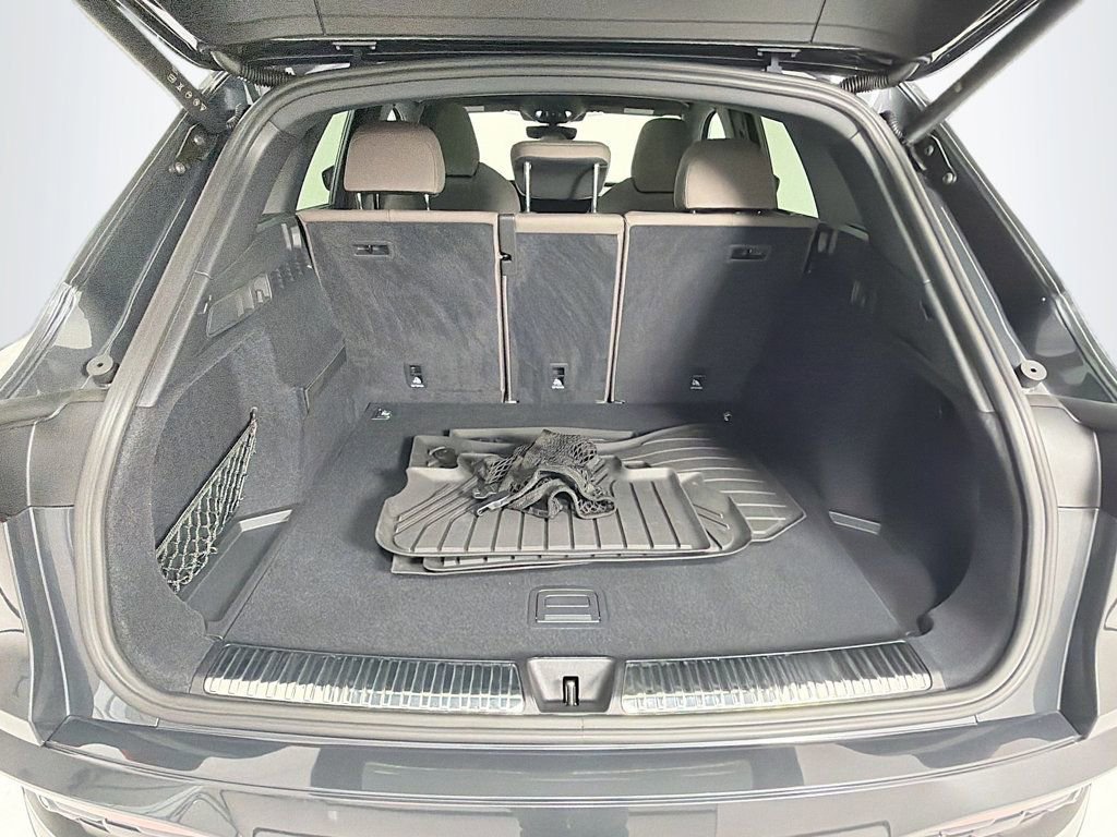 Used 2025 Audi Q5 Premium Plus image 25