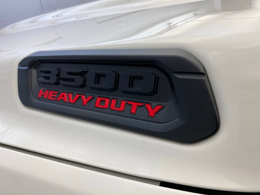 Used 2022 RAM 3500 Limited AWD/4WD image 21