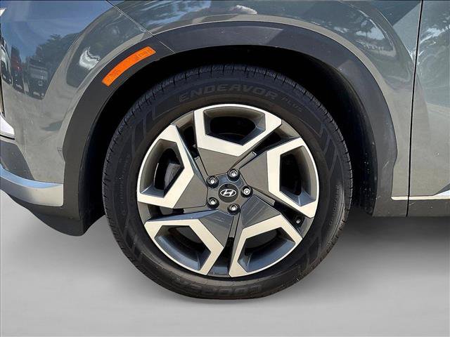 Used 2024 Hyundai Palisade SEL w/ Premium Package FWD image 8