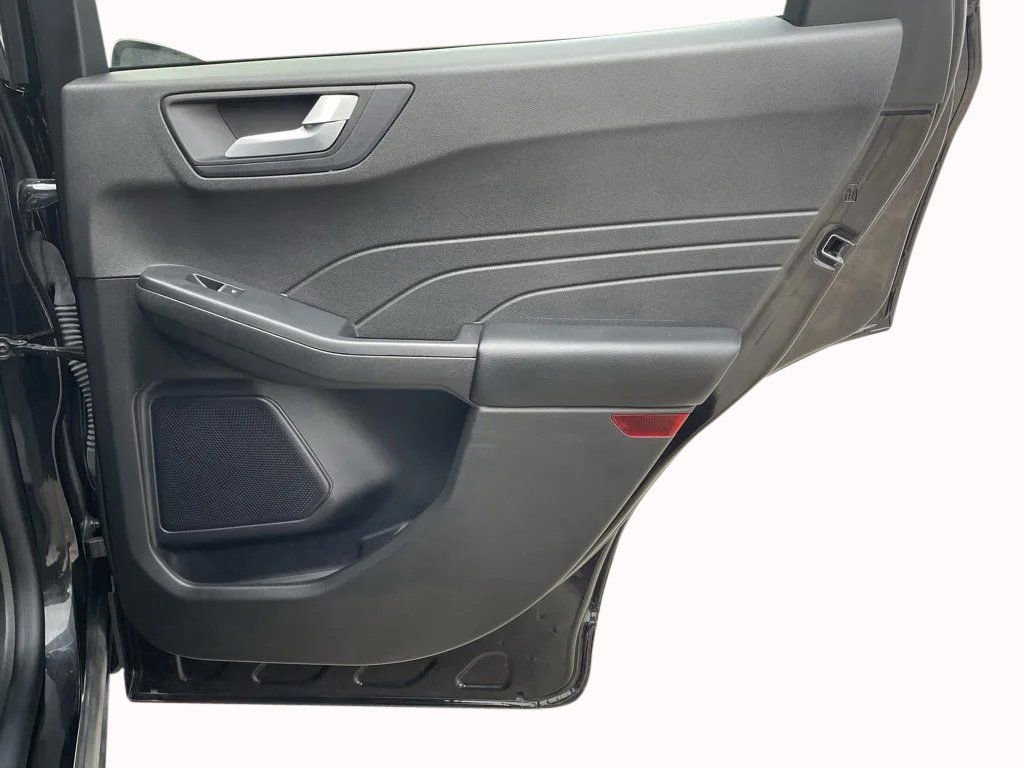 Used 2024 Ford Escape Platinum image 16