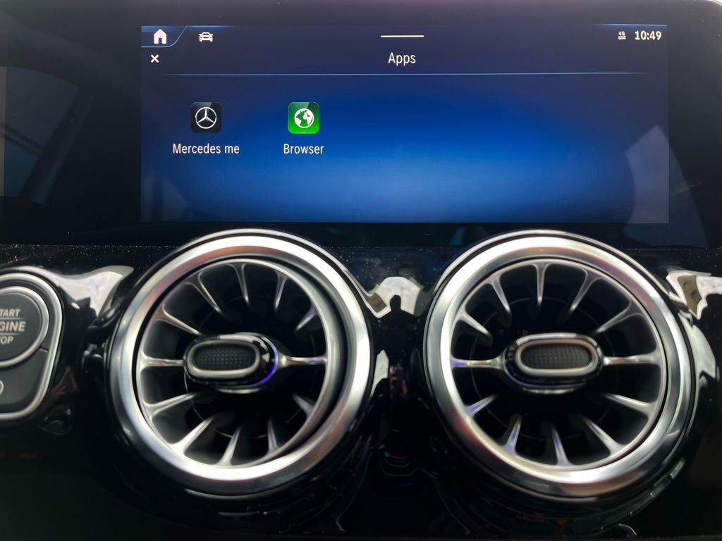 Certified 2025 Mercedes-Benz GLA 250 4MATIC image 31