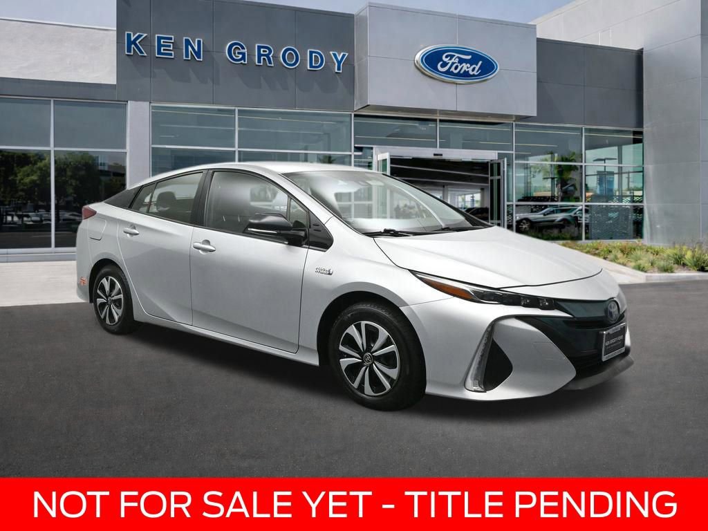 Used 2018 Toyota Prius Prime Plus w/ Carpet Mat Package