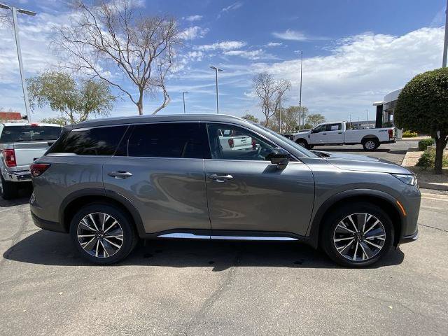 Used 2026 INFINITI QX60 Luxe AWD/4WD image 2