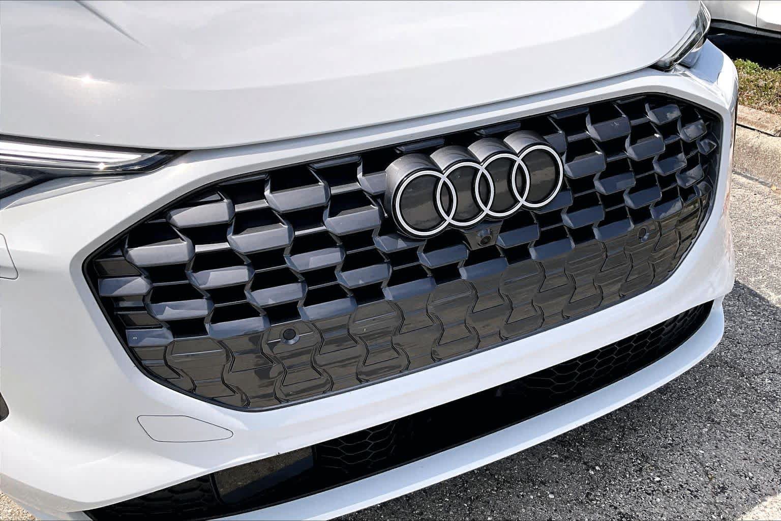 Used 2025 Audi Q5 Premium Plus w/ Premium Plus AWD/4WD image 50