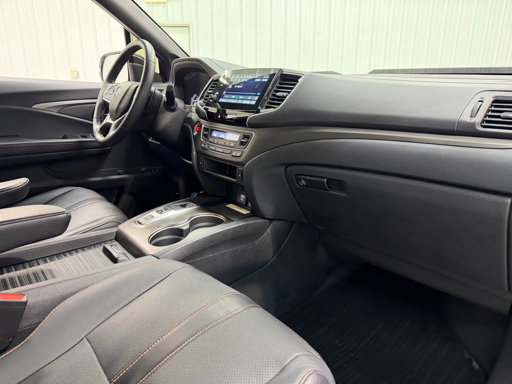 Used 2022 Honda Passport TrailSport image 14