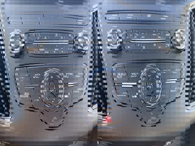 Certified 2018 Ford Focus SE image 27