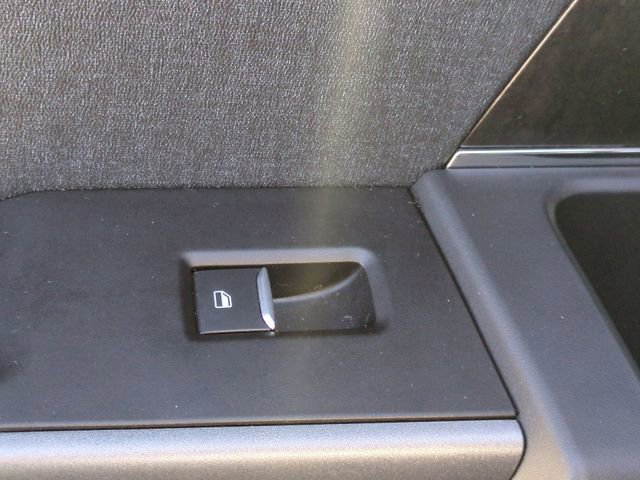 Used 2022 Ford F150 Lariat image 28