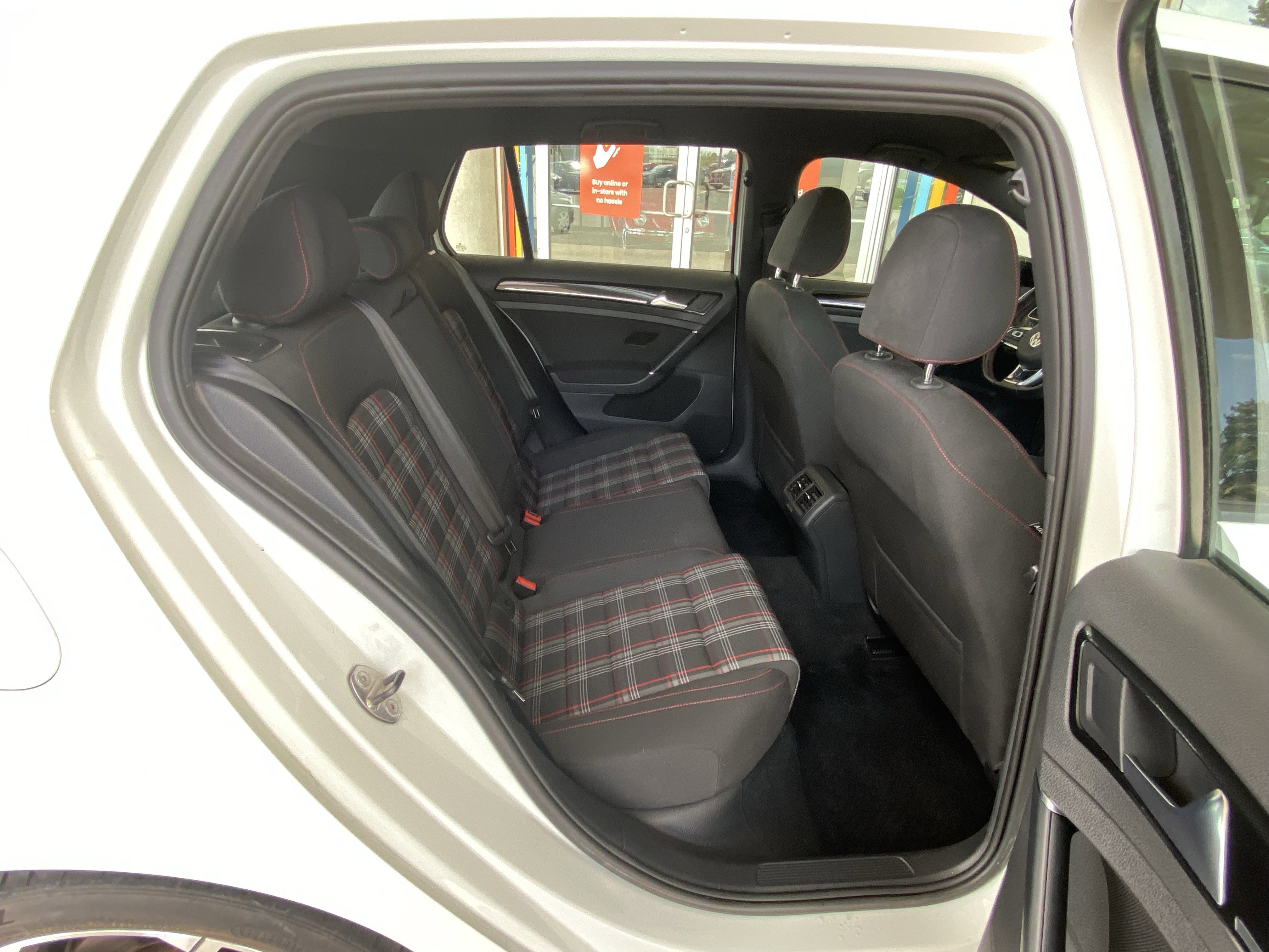 Used 2017 Volkswagen GTI Sport image 30