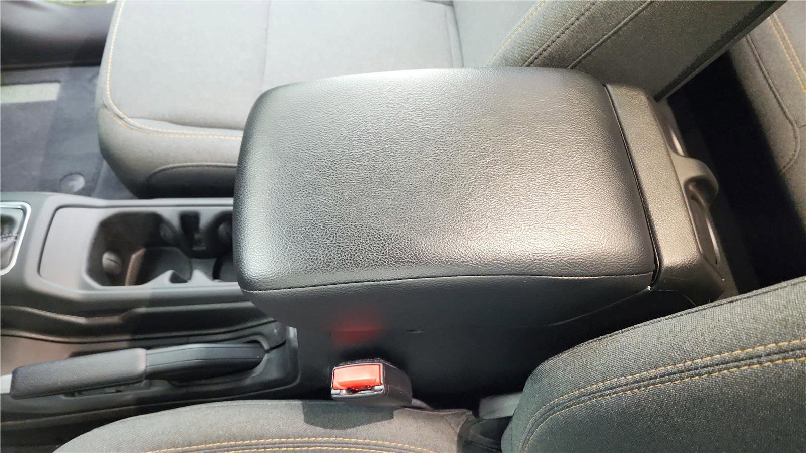Used 2024 Jeep Wrangler Sport S image 24