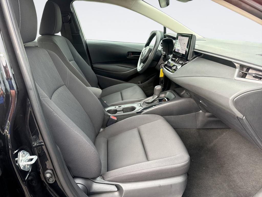Used 2024 Toyota Corolla LE FWD image 24