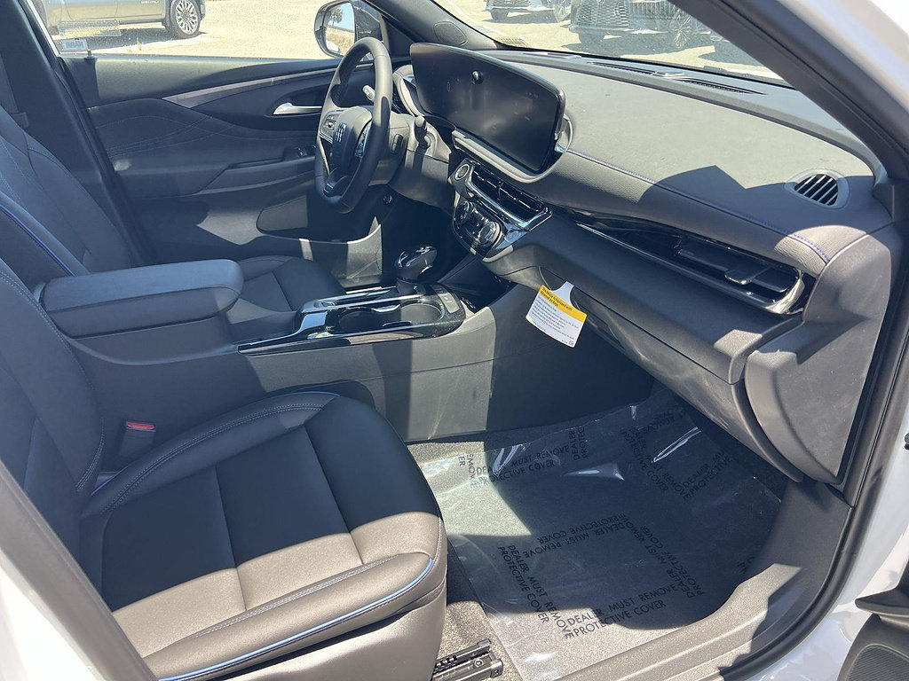New 2026 Buick Envista Sport Touring w/ Convenience II Package FWD image 28