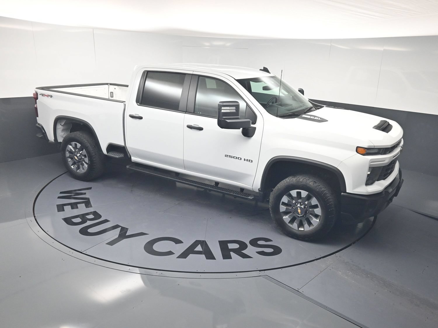 Used 2024 Chevrolet Silverado 2500 Custom w/ Custom Convenience Package AWD/4WD image 33