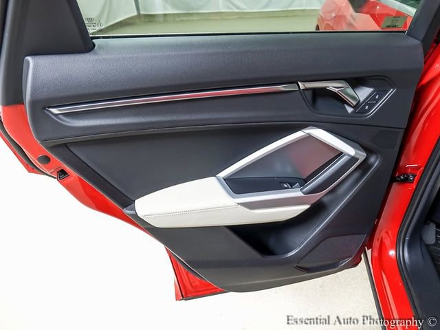 Used 2020 Audi Q3 2.0T Premium Plus w/ Premium Plus Package AWD/4WD image 21