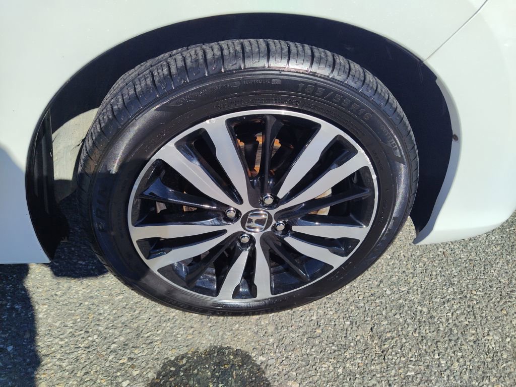 Used 2019 Honda Fit EX image 21