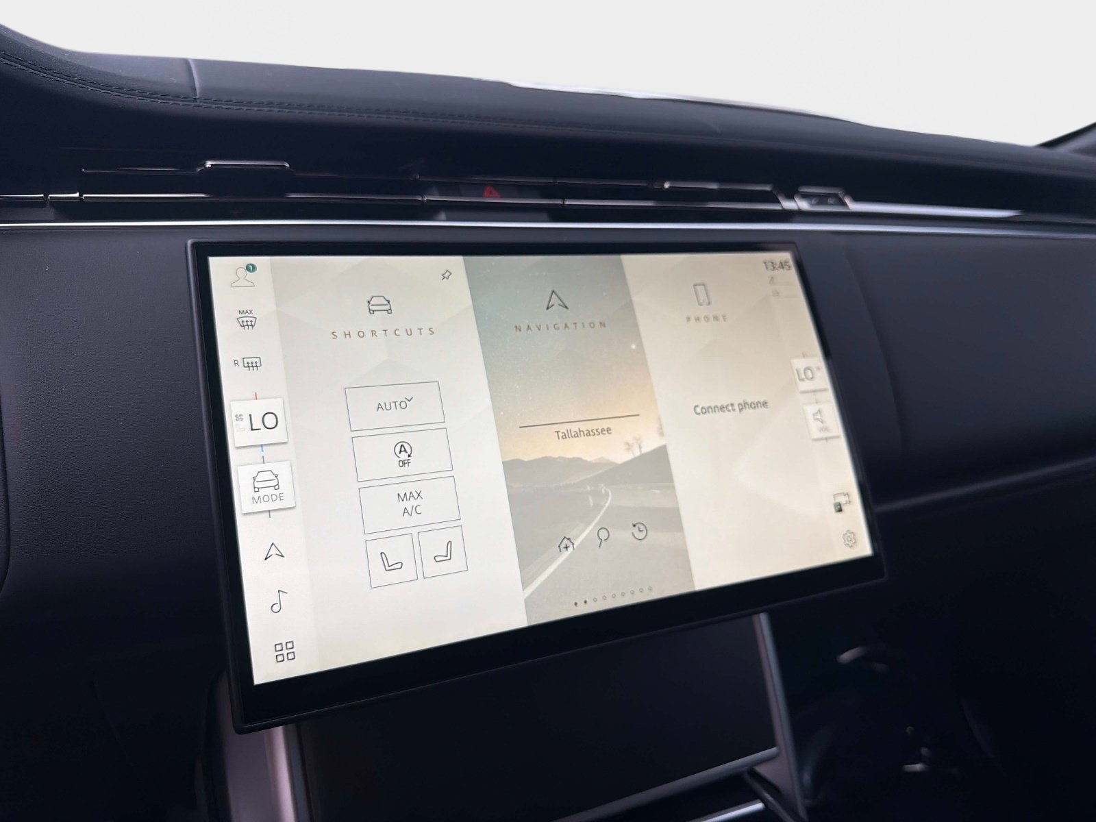 New 2026 Land Rover Range Rover SE AWD/4WD image 22