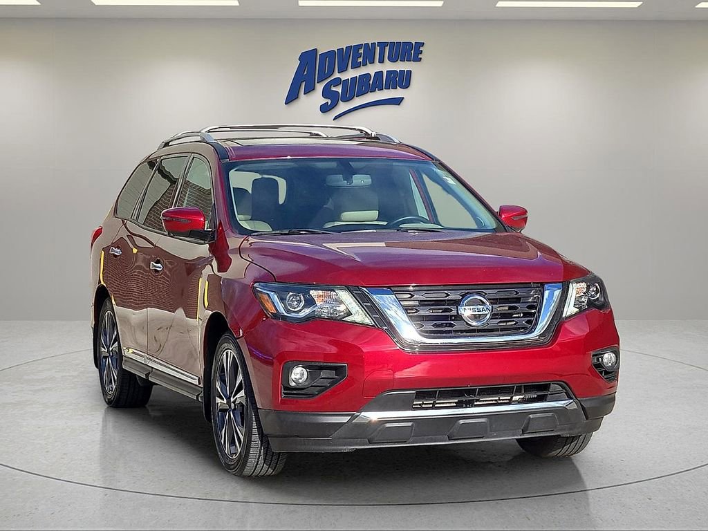 Used 2019 Nissan Pathfinder Platinum image 1