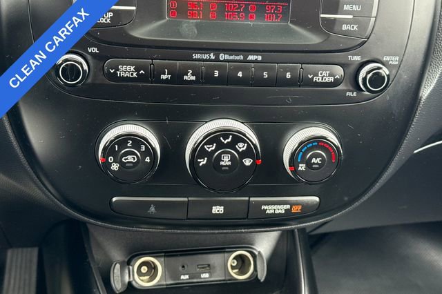 Used 2014 Kia Soul + image 24