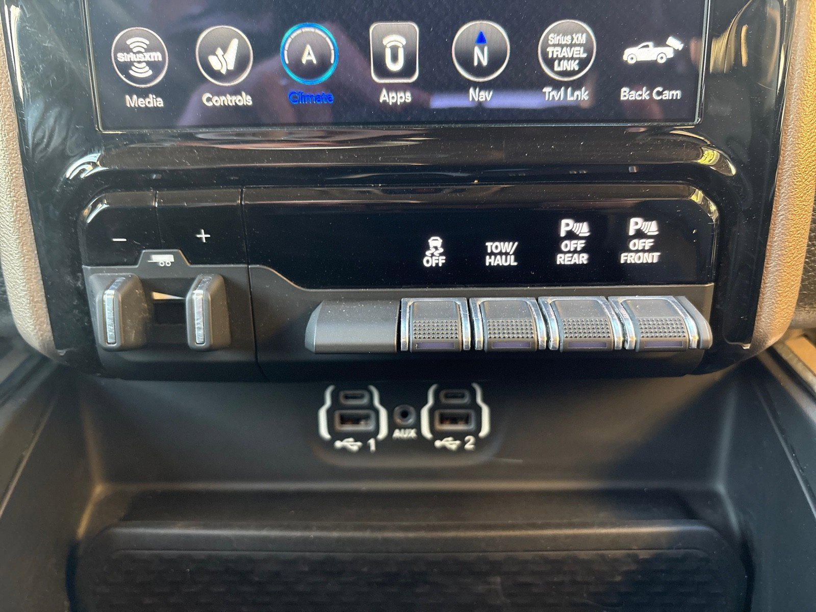 Used 2020 RAM 1500 Laramie image 24