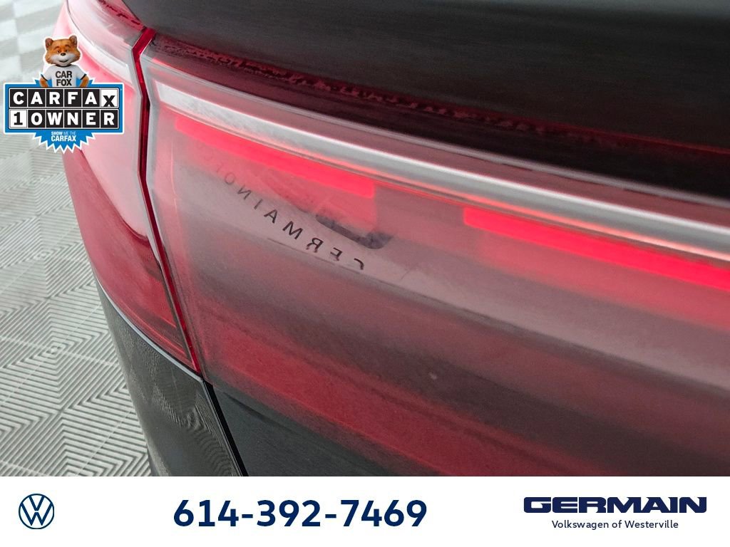 Used 2024 Audi Q8 Prestige w/ Prestige Package image 15