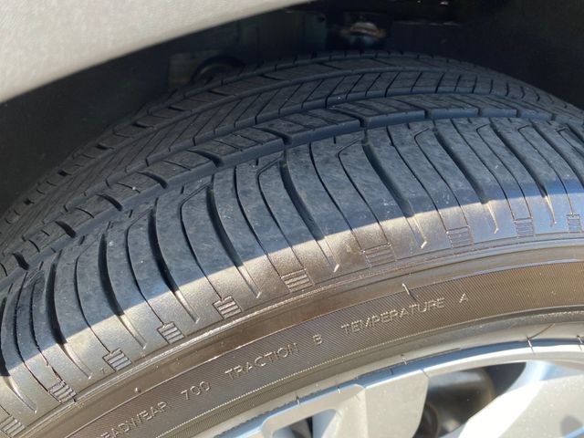 Used 2025 Buick Encore GX Preferred w/ Comfort Package FWD image 23