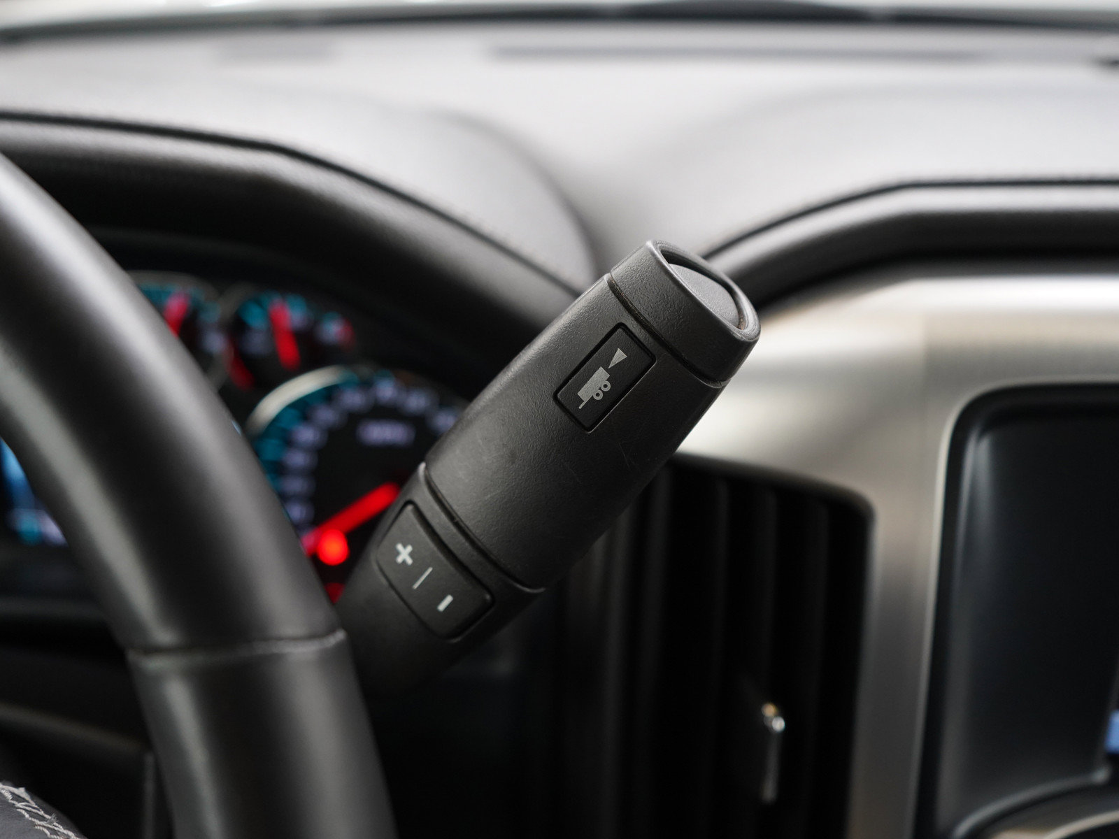 Used 2018 GMC Sierra 1500 SLT AWD/4WD image 22