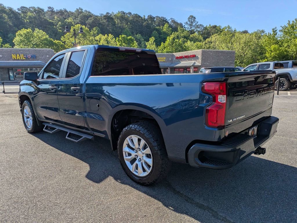 Used 2020 Chevrolet Silverado 1500 Custom w/ Custom Value Package RWD image 7