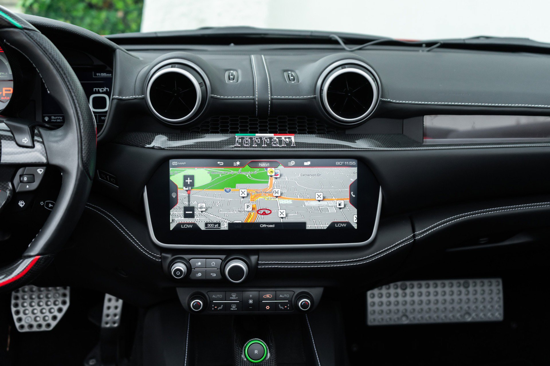 Used 2019 Ferrari Portofino image 21