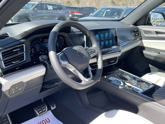 New 2025 Volkswagen Atlas Cross Sport SEL Premium R-Line image 9
