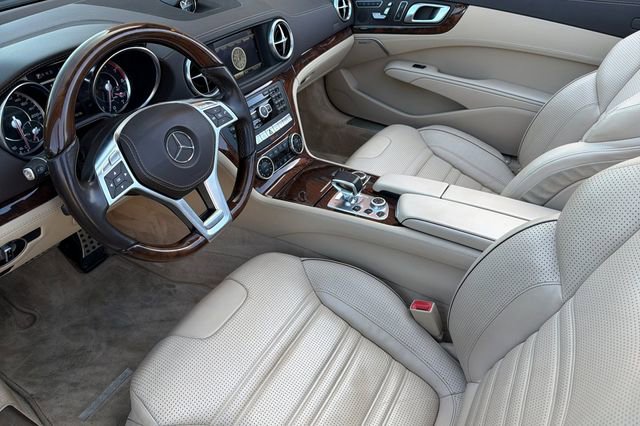 Used 2015 Mercedes-Benz SL 63 AMG image 10