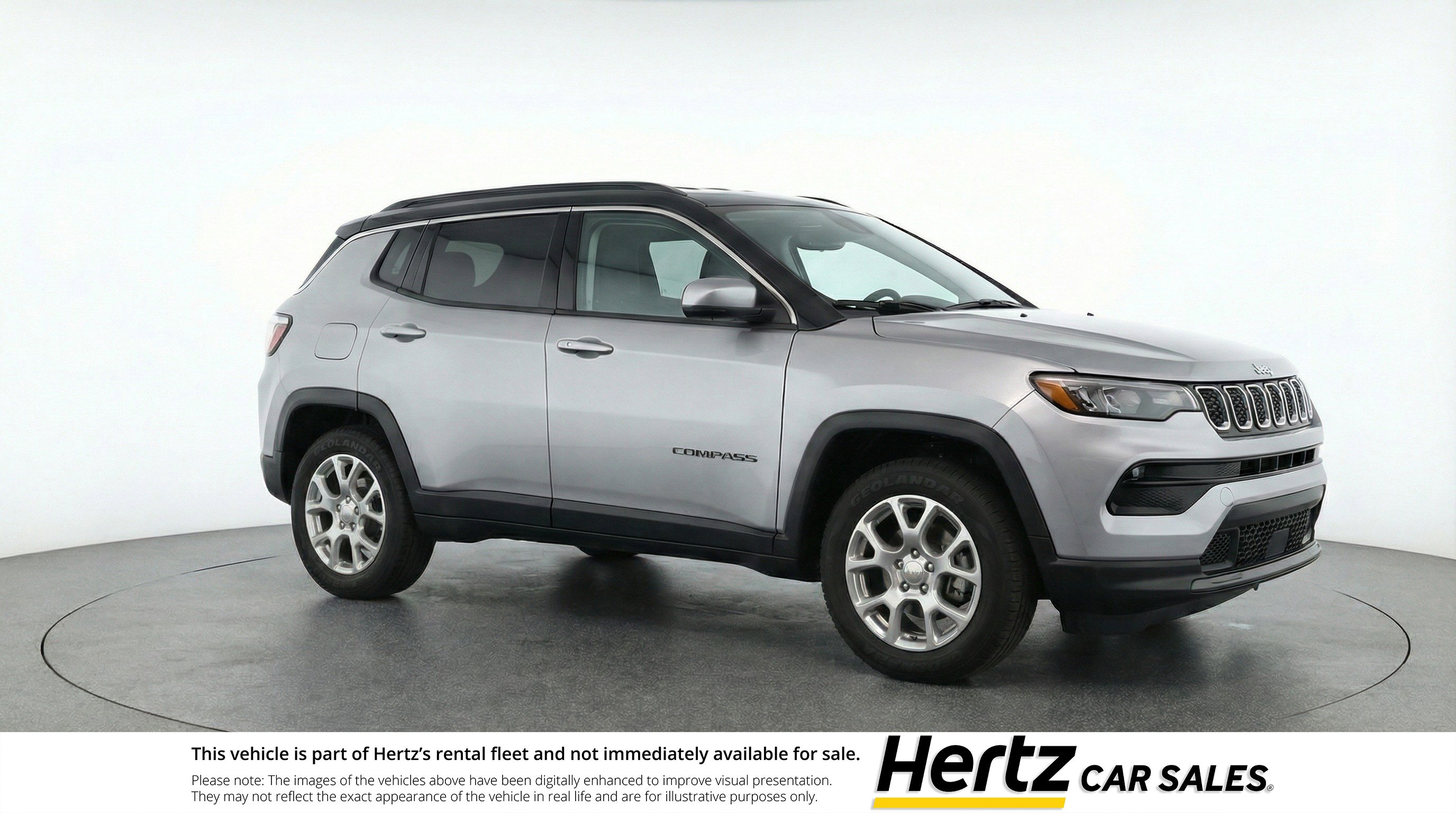 Used 2025 Jeep Compass Limited image 1