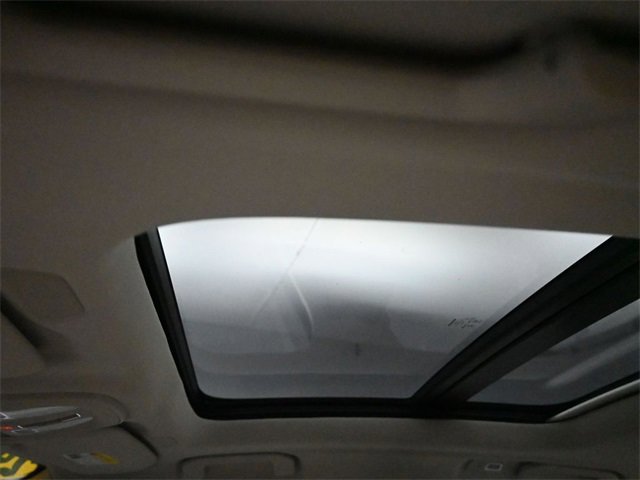 Used 2024 Volvo S60 B5 Plus w/ Climate Package image 19