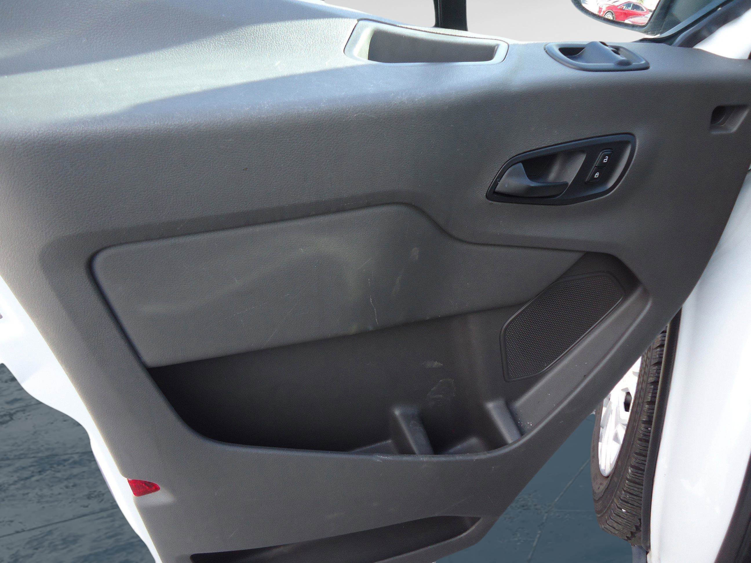 Used 2021 Ford Transit 350 XLT image 19