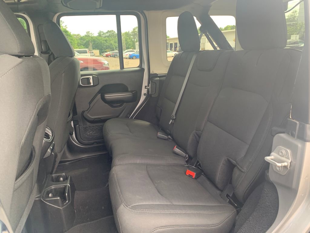 Used 2019 Jeep Wrangler Unlimited Sport S AWD/4WD image 21